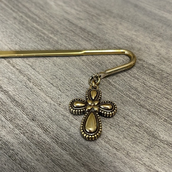 Purse hook goldtone cross - Picture 2 of 4